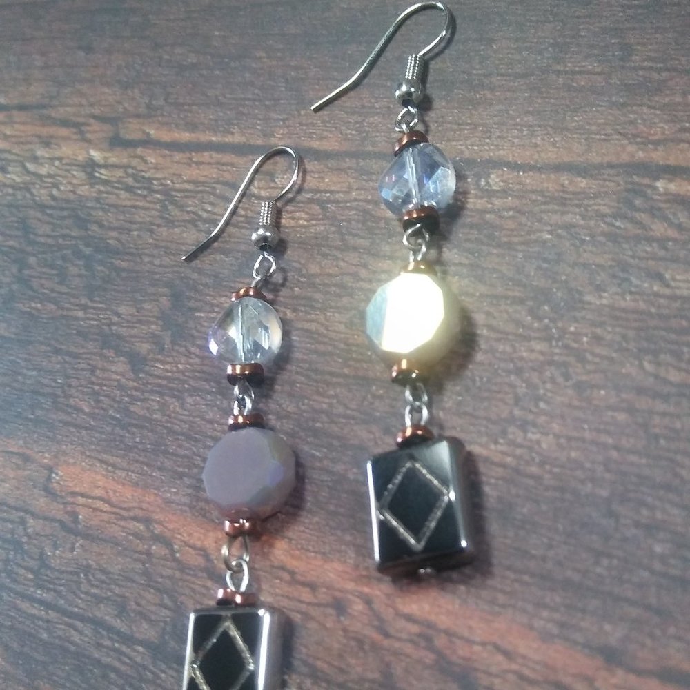 TRIPLE CRYSTAL EARRINGS
